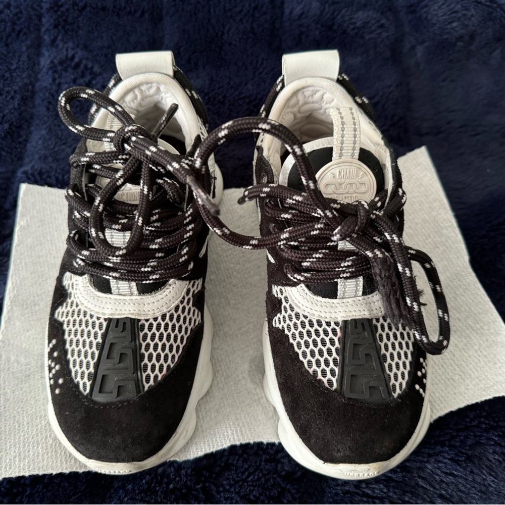 Versace Chain Reaction - Picture 3 of 5